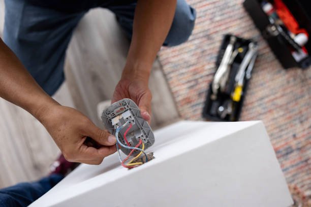 How To Bug Proof Electrical Outlets